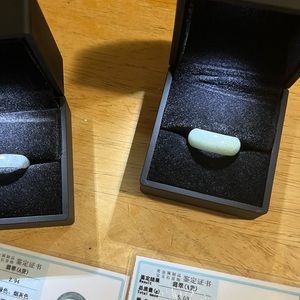 Jade ring - grade A jade. Size 6